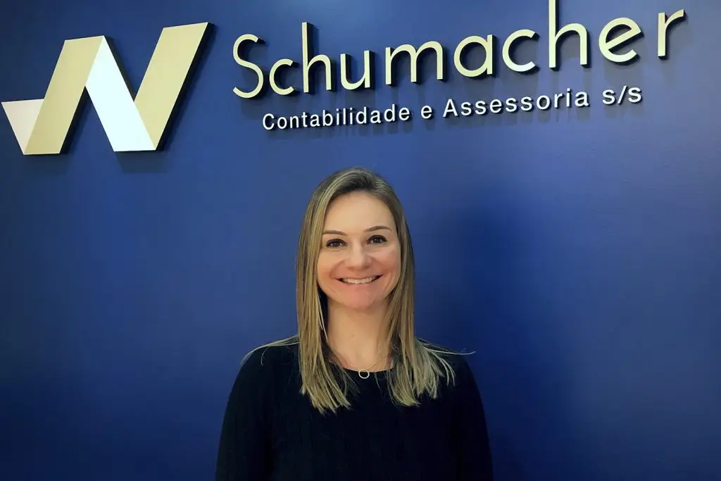 Schumacher Contabilidade destaca Portal do Cliente SIEC da System