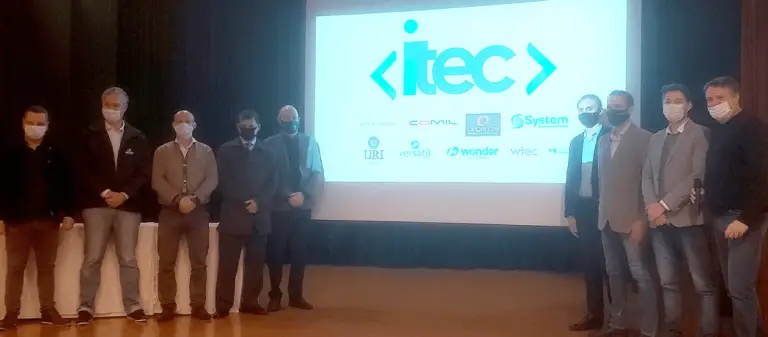 System marca presença no lançamento oficial do iTEC